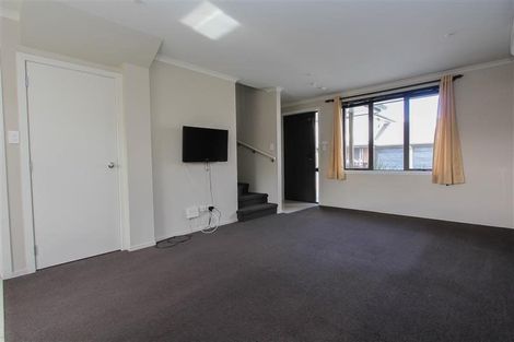 Photo of property in 3 Old Farm Road, Hamilton East, Hamilton, 3216