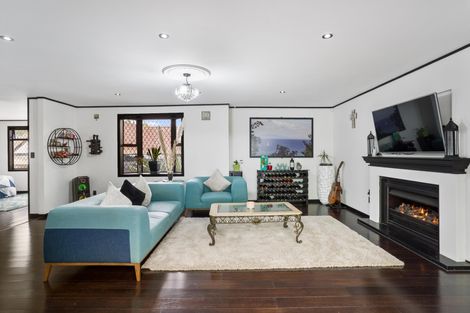 Photo of property in 6 Carnoustie Drive, Wattle Downs, Auckland, 2103