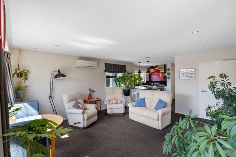 Photo of property in 2/51 Marshland Road, Shirley, Christchurch, 8061