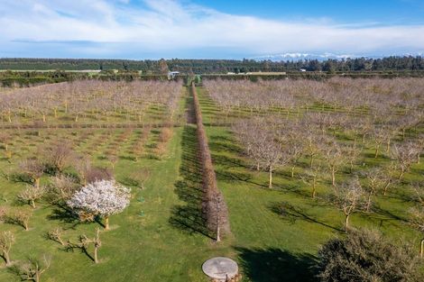 Photo of property in 973 Hoskyns Road, West Melton, Christchurch, 7671