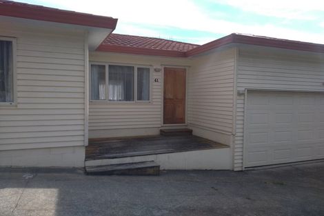 Photo of property in 1/41 Ellice Road, Totara Vale, Auckland, 0629