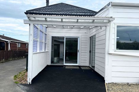 Photo of property in 92 Queens Drive, Saint Kilda, Dunedin, 9012
