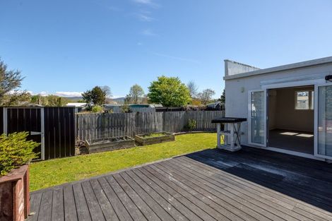 Photo of property in 8 Mckenzie Terrace, Carterton, 5713