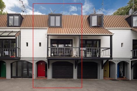 Photo of property in 13/10 Pitarua Street, Thorndon, Wellington, 6011