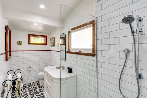 Photo of property in 3 Hooker Avenue, Hospital Hill, Napier, 4110