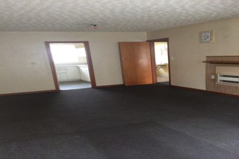 Photo of property in 2/33 Champion Street, Edgeware, Christchurch, 8013