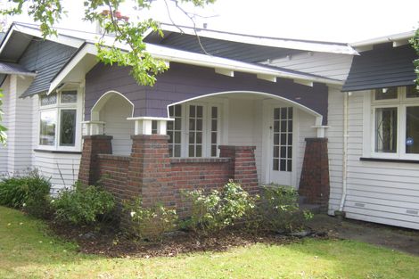 Photo of property in 19 Kowhai Avenue, Palmerston North, 4410