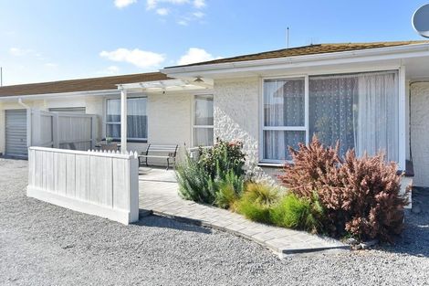 Photo of property in 94b East Belt, Rangiora, 7400