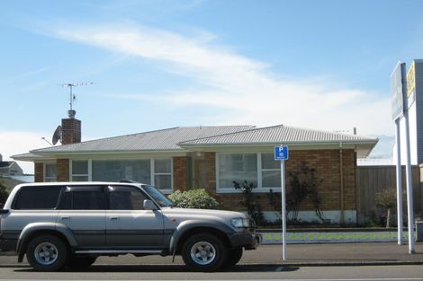 Photo of property in 63 Eliot Street, New Plymouth, 4310