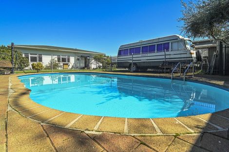 Photo of property in 812 Lawrence Street, Akina, Hastings, 4122