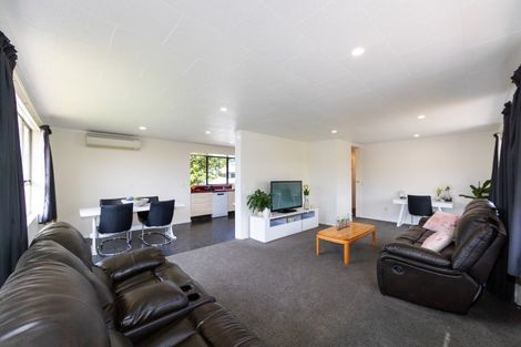 Photo of property in 43 Ryan Crescent, Greenmeadows, Napier, 4112