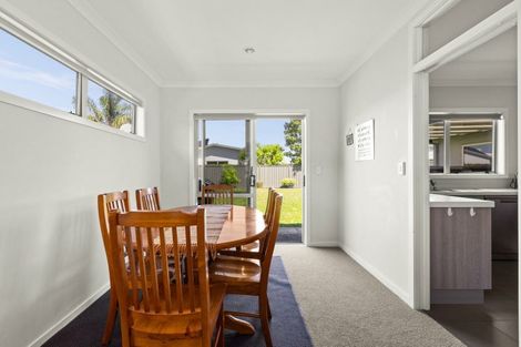 Photo of property in 4 Waitaki Way, Poraiti, Napier, 4112
