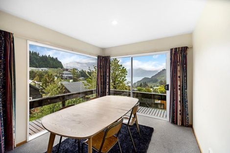 Photo of property in 4b Dart Place, Fernhill, Queenstown, 9300