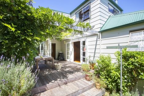 Photo of property in 51 Grand View Road, Leigh, 0985