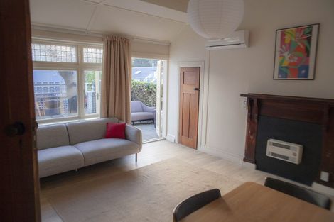 Photo of property in 77 Nairn Street, Mount Cook, Wellington, 6011