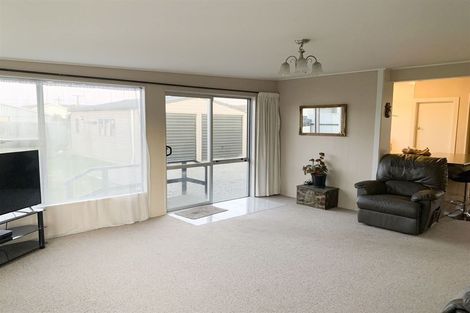 Photo of property in 9 Lock Street, Gore, 9710