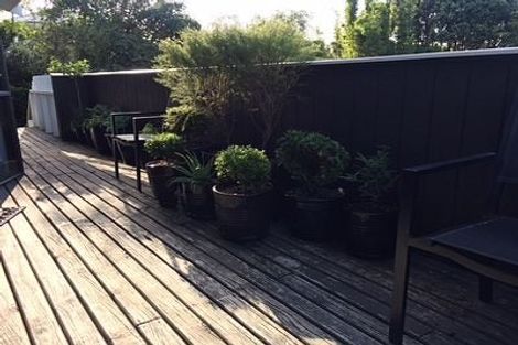 Photo of property in 215 Victoria Road, Devonport, Auckland, 0624