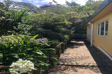 Photo of property in Chantelle Close, 44a Lavery Place, Sunnynook, Auckland, 0632