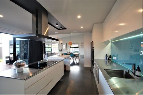 Photo of property in 6 Eldorado Place, Cromwell, 9310