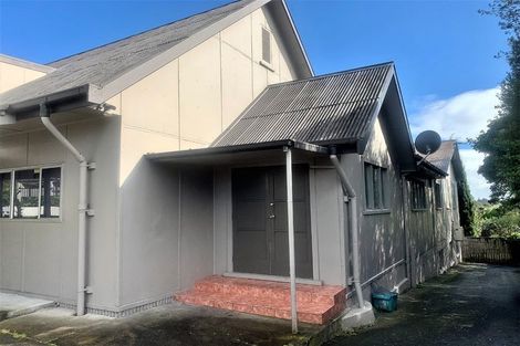 Photo of property in 211 Cambridge Road, Hillcrest, Hamilton, 3216