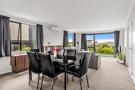 Photo of property in 94b Banks Street, Marfell, New Plymouth, 4310