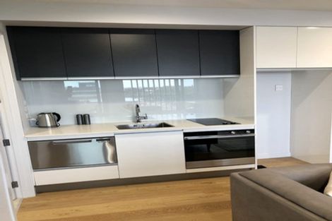 Photo of property in Frank Sargeson Apts, 504/74 Anzac Street, Takapuna, Auckland, 0622