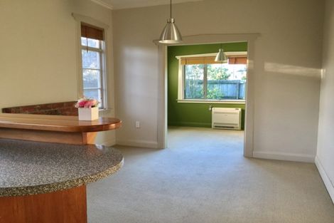 Photo of property in 35 Memorial Avenue, Ilam, Christchurch, 8053