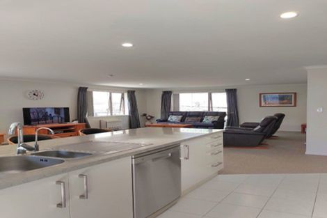 Photo of property in 4 Parkdale Close, Snells Beach, 0920