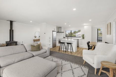 Photo of property in 61 Kane Road, Papamoa Beach, Papamoa, 3118