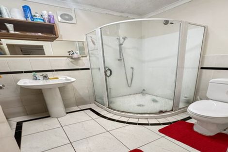 Photo of property in 65 Puhinui Road, Manukau, Auckland, 2104