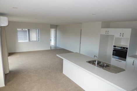 Photo of property in 10 Echelon Drive, Wigram, Christchurch, 8042