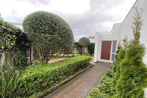 Photo of property in 4/9a Mill Lane, Whitiora, Hamilton, 3200