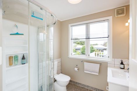 Photo of property in 5 Hardie Street, Hokowhitu, Palmerston North, 4410