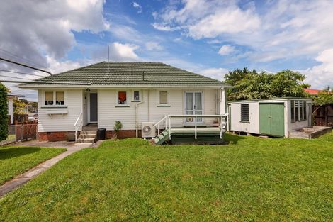 Photo of property in 12 Bannister Place, New Windsor, Auckland, 0600