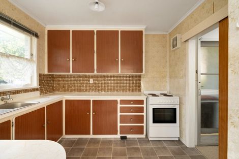 Photo of property in 16 Maranui Street, Mount Maunganui, 3116