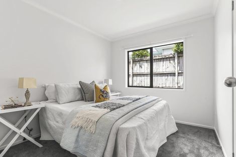 Photo of property in 36 Ranchod Terrace, Pukekohe, 2120