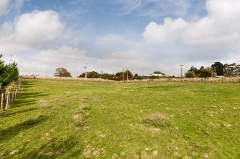 Photo of property in 15 Clive Street, Halcombe, Feilding, 4779