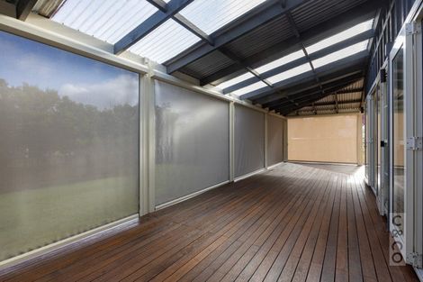 Photo of property in 5 Cambridge Road, Riverhead, 0820