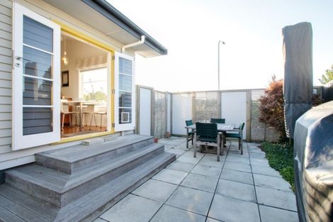 Photo of property in 6 Todd Street, Napier South, Napier, 4110