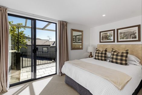 Photo of property in 5 Sunrise Lane, Queenstown, 9300