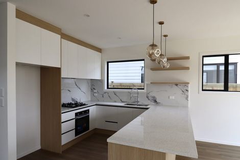 Photo of property in 22 Woven Place, Karaka, Papakura, 2113