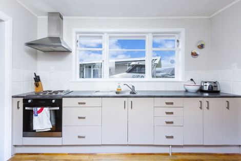 Photo of property in 61 Hikurangi Street, Trentham, Upper Hutt, 5018