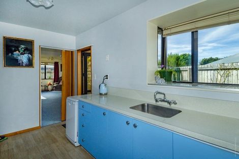 Photo of property in 2/25 Aberfoyle Place, Parklands, Christchurch, 8083