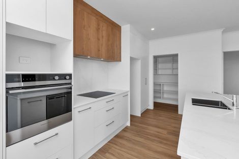 Photo of property in 3 Taurangawaka Road, One Tree Point, 0118