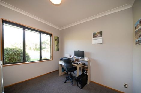 Photo of property in 52 River Road, Ashhurst, 4810