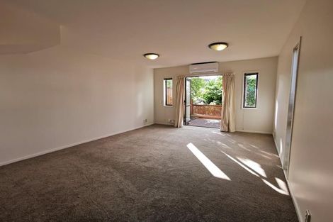 Photo of property in The Grange, 21/92 Bush Road, Albany, Auckland, 0632