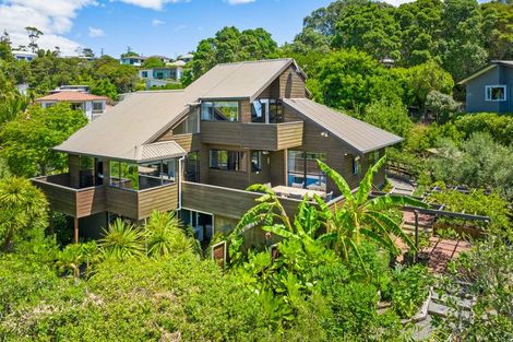 Photo of property in 6 Whale Cove, Stanmore Bay, Whangaparaoa, 0932