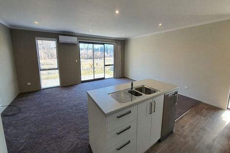 Photo of property in 17 Headley Drive, Lower Shotover, Queenstown, 9304