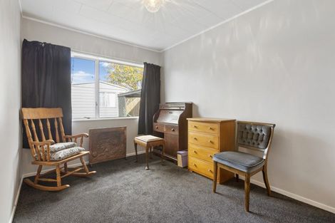 Photo of property in 14 Rahiri Street, Waitara, 4320