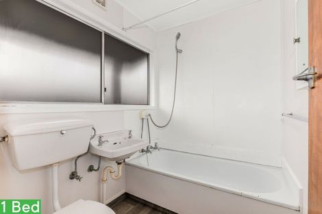 Photo of property in 1 Mana Avenue, Titahi Bay, Porirua, 5022